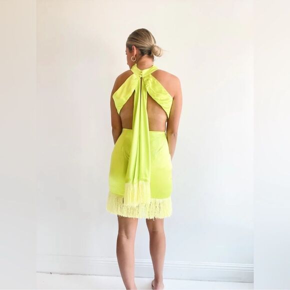 NEW Elliatt Leoni Halter Fringe Mini Dress Citrus Lime Green Size XS - Picture 3 of 9